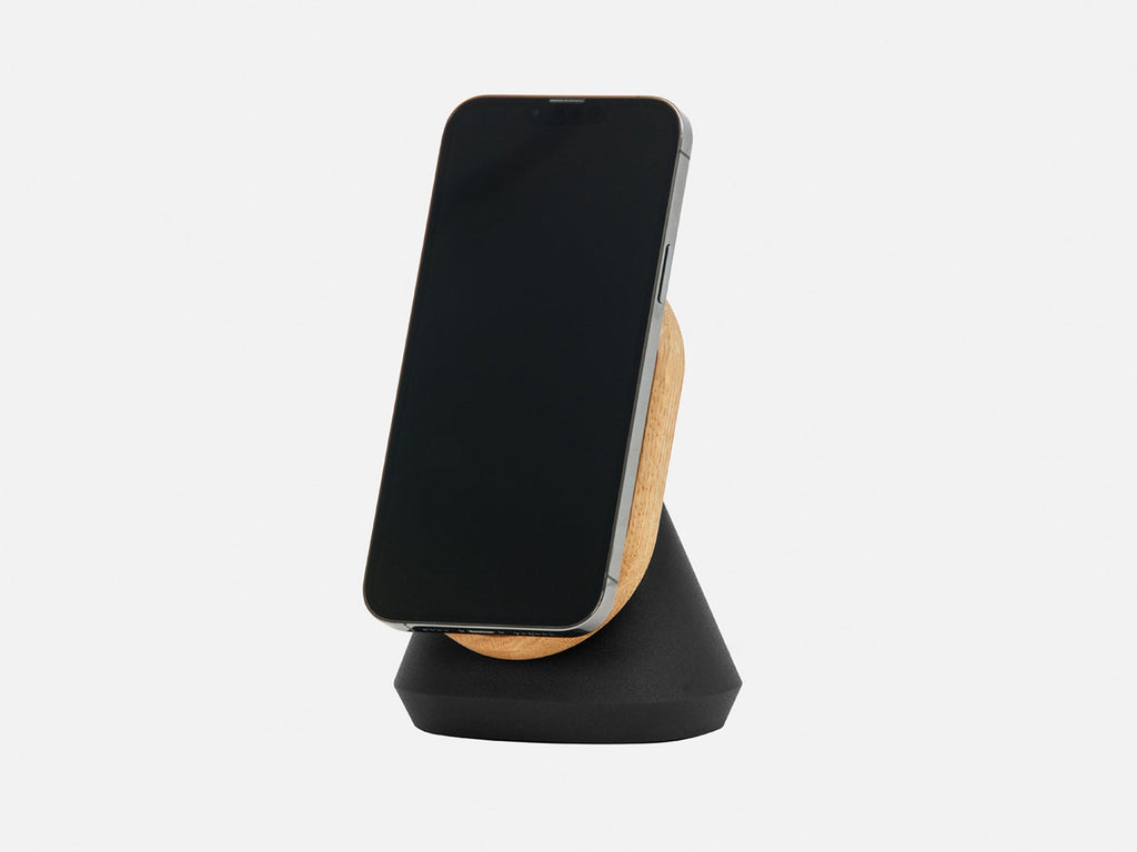 MagSafe Stand