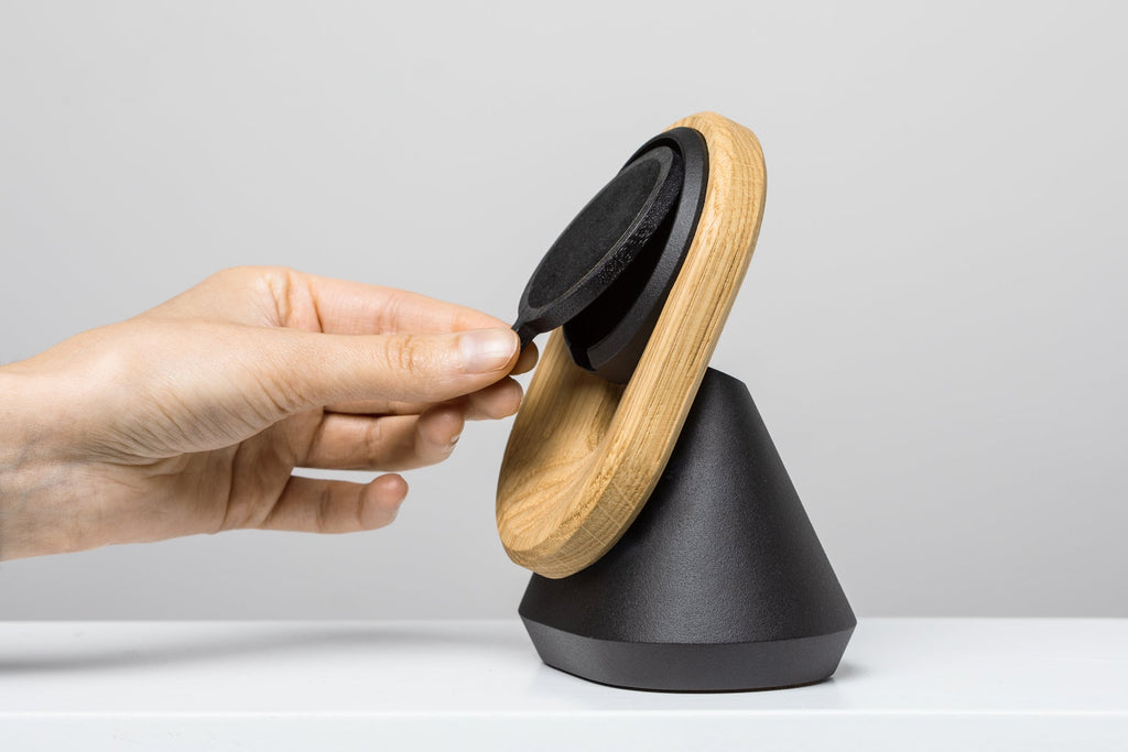 MagSafe Stand